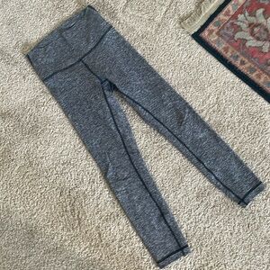 Lululemon Heather Grey Legging Pant high rise size 4